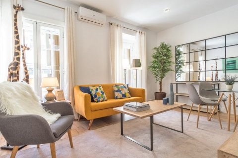 Apartment for sale Madrid, Spain 2 bedrooms, 90 sq.m. No. 91603 - photo 1