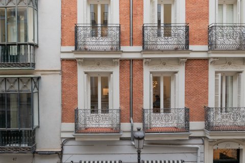 Apartment à vendre Madrid, Espagne, 4 chambres, 276 m2 No. 108243 - photo 11