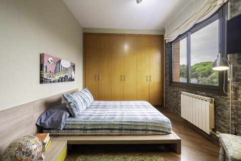 House for sale Lloret de Mar, Girona, Spain 4 bedrooms, 241 sq.m. No. 23028 - photo 17