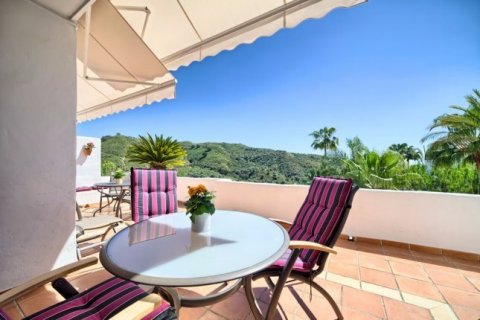 Apartment for sale Benahavis, Malaga, Spain 2 bedrooms, 129 sq.m. No. 21722 - photo 1