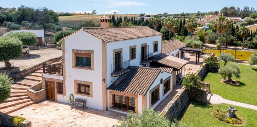 Villa Cadiz, Spain 4 bedrooms, 1.33 sq.m. No. 106737