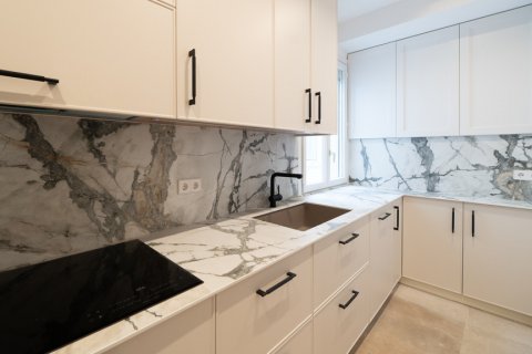 Продажа квартиры Мадрид, Испания 3 спальни, 164м2 №100064 - фото 26