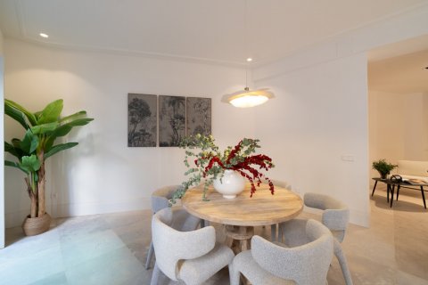Продажа квартиры Мадрид, Испания 3 спальни, 164м2 №100064 - фото 12