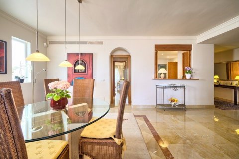 Apartment for sale Benahavis, Malaga, Spain 2 bedrooms, 129 sq.m. No. 21546 - photo 7