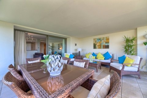 Apartment for sale Benahavis, Malaga, Spain 2 bedrooms, 138 sq.m. No. 21560 - photo 10