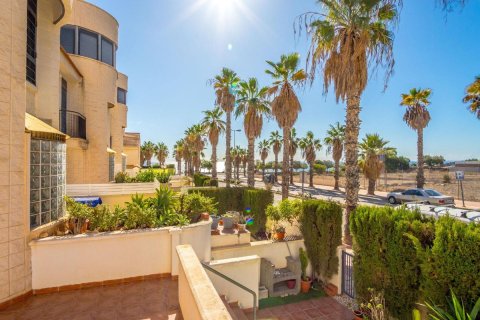 House for sale Alicante, Spain 4 bedrooms, 104 sq.m. No. 112974 - photo 21