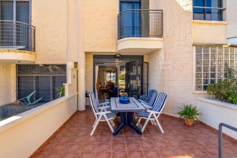 House for sale Alicante, Spain 4 bedrooms, 104 sq.m. No. 112974 - photo 18