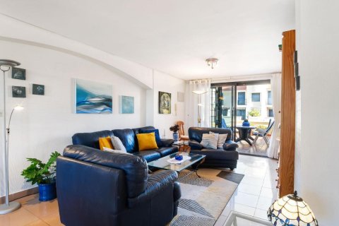 House for sale Alicante, Spain 4 bedrooms, 104 sq.m. No. 112974 - photo 6