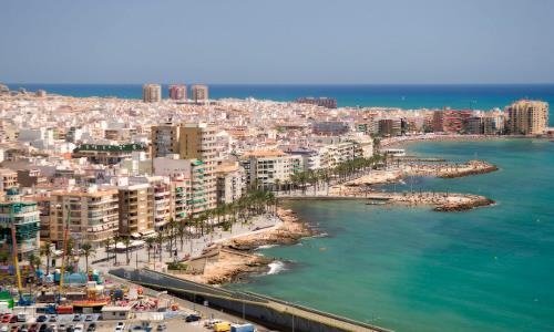 Villa Torrevieja, Alicante, Spānijā 3 istabas, 185 m2 Nr. 111412