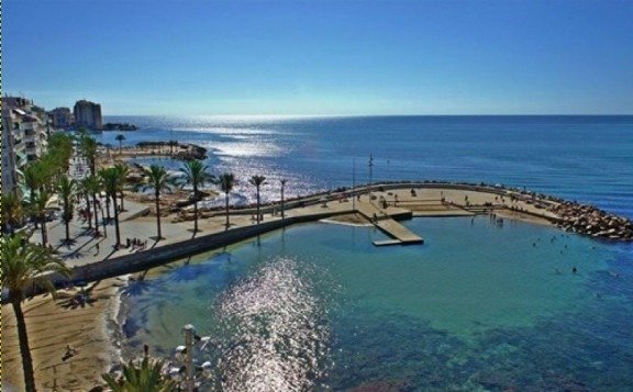 Villa Torrevieja, Alicante, Spānijā 3 istabas, 185 m2 Nr. 111412
