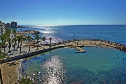 Villa en venta Torrevieja, Alicante, España 3 dormitorios, 185 m2 No. 111412 - foto 14