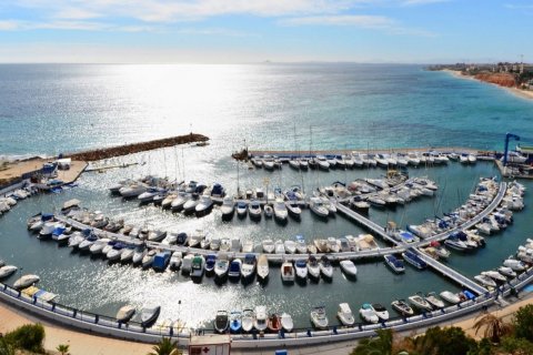 Villa in vendita Alicante, Spagna 4 camere da letto, 200 mq. N° 111422 - foto 9