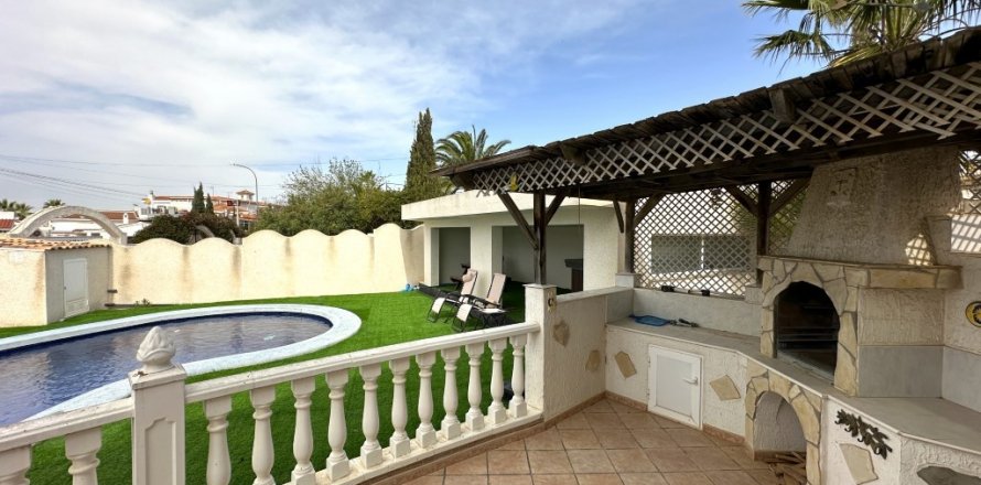 Villa Ciudad Quesada, Alicante, Spānijā 3 istabas, 138 m2 Nr. 115233