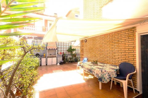 Bungalow à vendre Torrevieja, Alicante, Espagne, 3 chambres, 90 m2 No. 116119 - photo 2