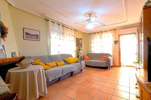Bungalow à vendre Torrevieja, Alicante, Espagne, 3 chambres, 90 m2 No. 116119 - photo 5