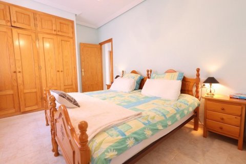 Villa for sale Alicante, Spain 2 bedrooms, 126 sq.m. No. 116125 - photo 16
