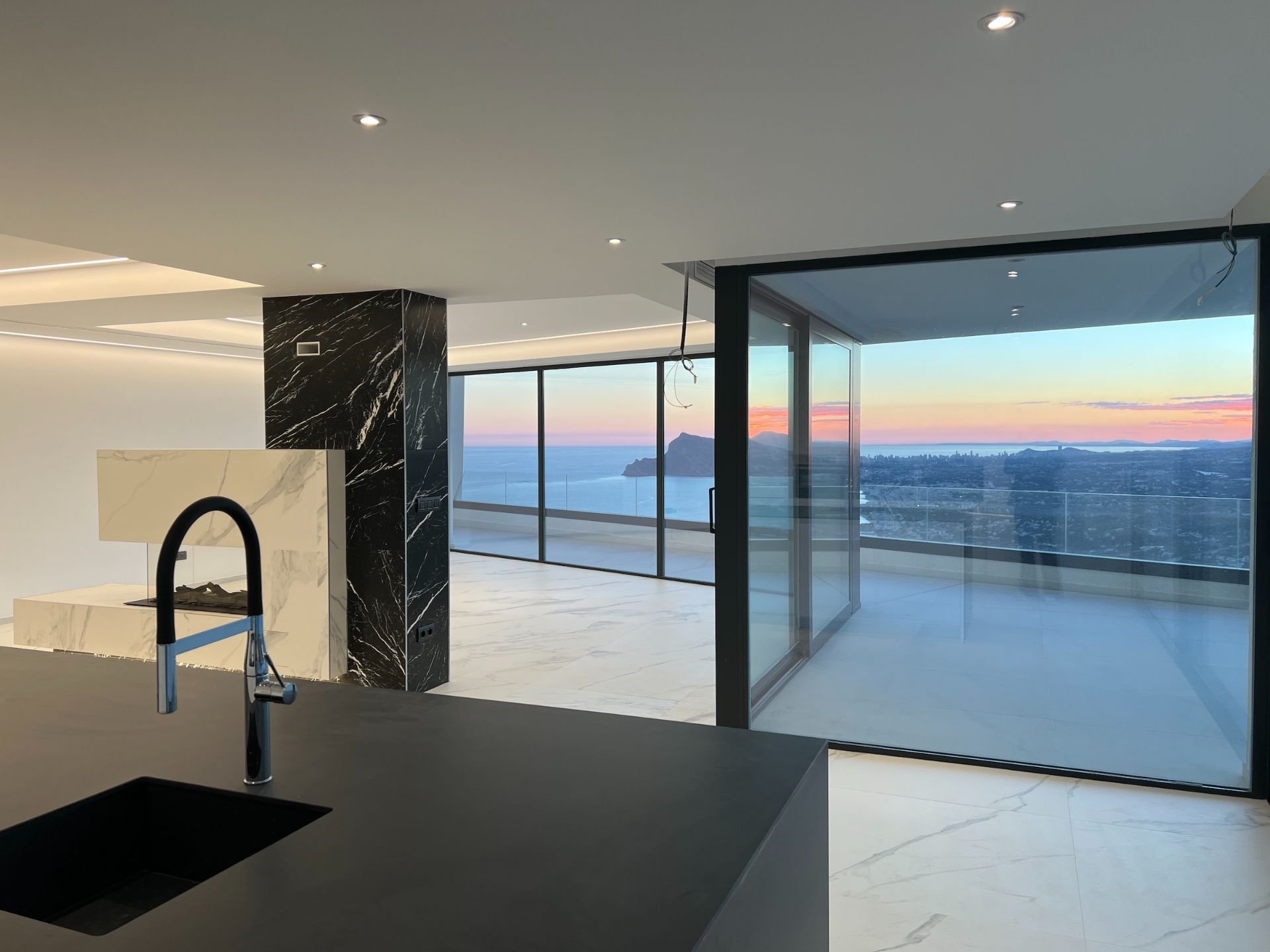Villa in Altea, Alicante, Spanien 4 Schlafzimmer, 500 m2 Nr. 97426