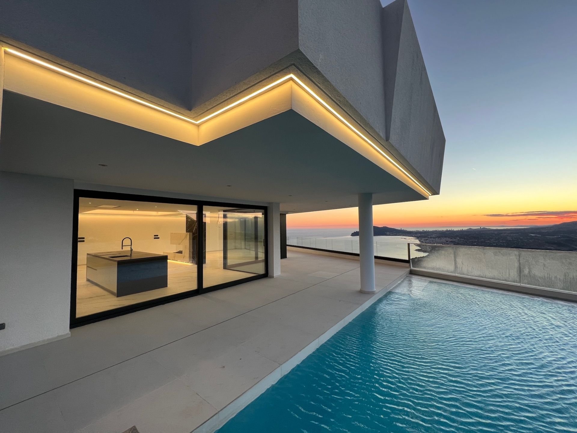 Villa in Altea, Alicante, Spanien 4 Schlafzimmer, 500 m2 Nr. 97426