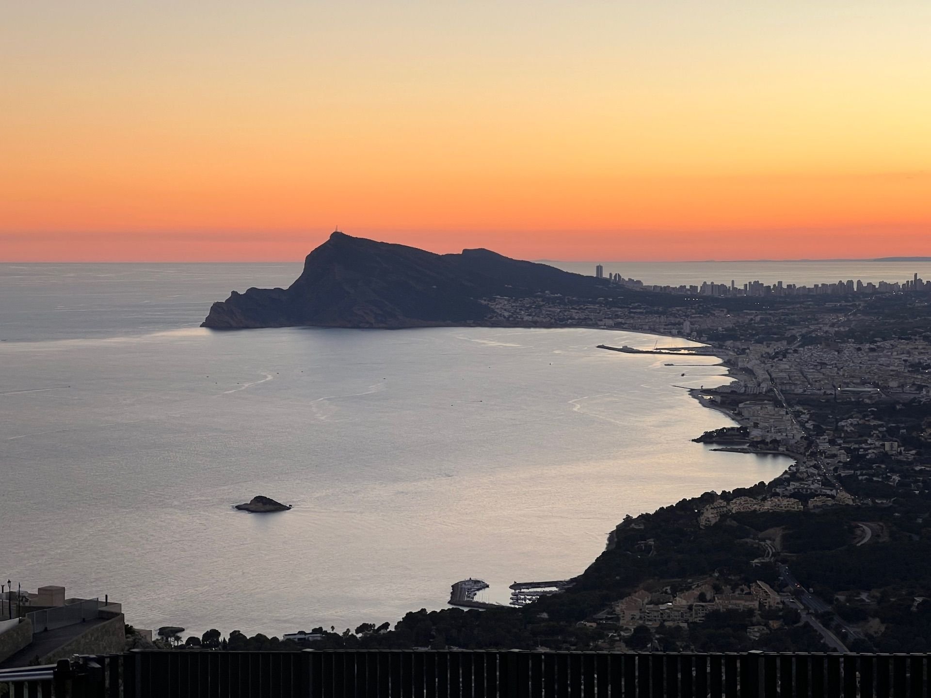 Villa in Altea, Alicante, Spanien 4 Schlafzimmer, 500 m2 Nr. 97426