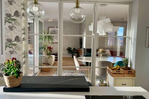 Penthouse for sale in Madrid, Spain 6 bedrooms, 288 sq.m. No. 117527 - photo 6