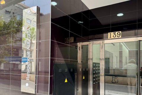 Продажа квартиры в Торревьеха, Аликанте, Испания 3 спальни, 108.73м2 №117525 - фото 2