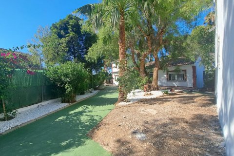 Villa for sale Orihuela, Alicante, Spain 5 bedrooms, 250 sq.m. No. 115135 - photo 8