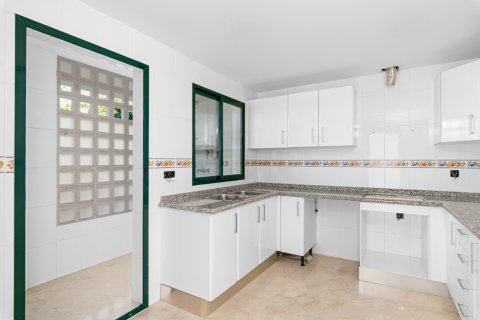 Apartment for sale Altea, Alicante, Spain 2 bedrooms, 91 sq.m. No. 118746 - photo 8