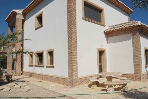 Villa till salu i Javea, Alicante, Spanien 3 sovrum, 266 kvm. Nr. 92117 - foto 6