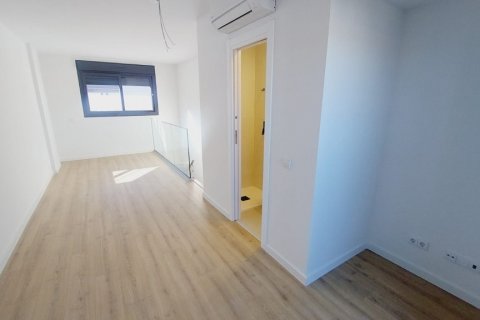 Huoneisto vuokrattavana San Sebastian de los Reyes, Madrid, Espanja, 1 makuuhuone, 42 m2 No. 107494 - kuva 8