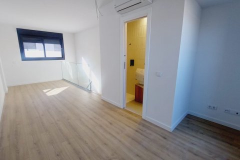 Huoneisto vuokrattavana San Sebastian de los Reyes, Madrid, Espanja, 1 makuuhuone, 42 m2 No. 107494 - kuva 10