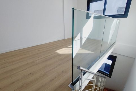 Huoneisto vuokrattavana San Sebastian de los Reyes, Madrid, Espanja, 1 makuuhuone, 42 m2 No. 107494 - kuva 7