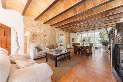 Finca for rent Manacor, Mallorca, Spain 4 bedrooms, 450 sq.m. No. 102562 - photo 9