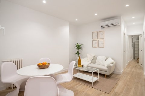 Apartament Madrid, Hiszpania 2 sypialnie, 70 mkw. nr 91365 – zdjęcie 1