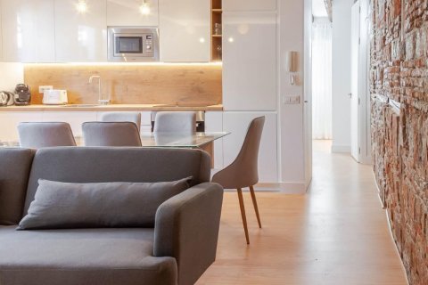 Apartment for sale Madrid, Spain 2 bedrooms, 74 sq.m. No. 91364 - photo 6