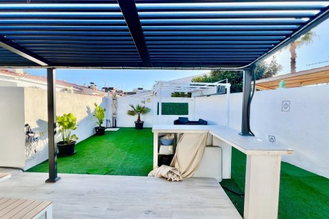 Dzīvoklis pārdošanā Torrevieja, Alicante, Spānijā 2 istabas, 236 m2 Nr. 109383 - attēls 9