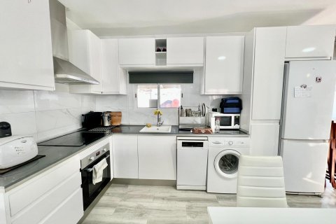 Dzīvoklis pārdošanā Torrevieja, Alicante, Spānijā 2 istabas, 236 m2 Nr. 109383 - attēls 28