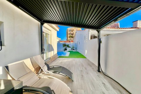 Dzīvoklis pārdošanā Torrevieja, Alicante, Spānijā 2 istabas, 236 m2 Nr. 109383 - attēls 15