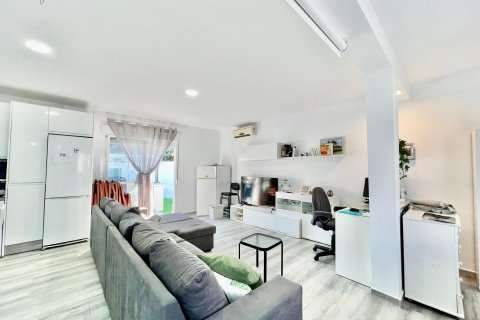 Dzīvoklis pārdošanā Torrevieja, Alicante, Spānijā 2 istabas, 236 m2 Nr. 109383 - attēls 23