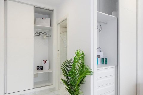 Villa zum Verkauf Torrevieja, Alicante, Spanien 3 Schlafzimmer, 105 m2 Nr. 98207 - Foto 24
