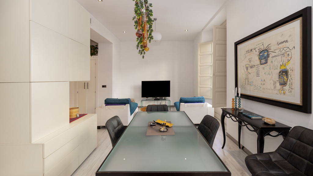 Villa i Malaga, Spanien 3 sovrum, 254 kvm. Nr. 107736