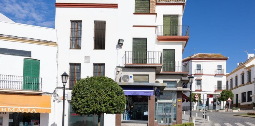 Villetta a schiera Carmona, Seville, Spagna 194 mq. N° 106505