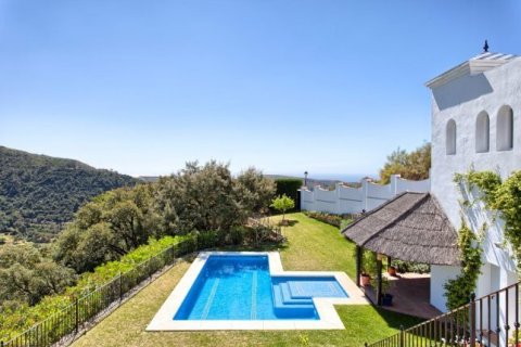 Casa in vendita Benahavis, Malaga, Spagna 4 camere da letto, 463 mq. N° 23164 - foto 1