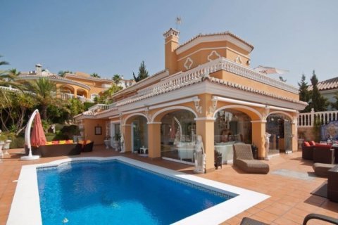 Māja pārdošanā Benahavis, Malaga, Spānijā 5 istabas, 456 m2 Nr. 23161 - attēls 1