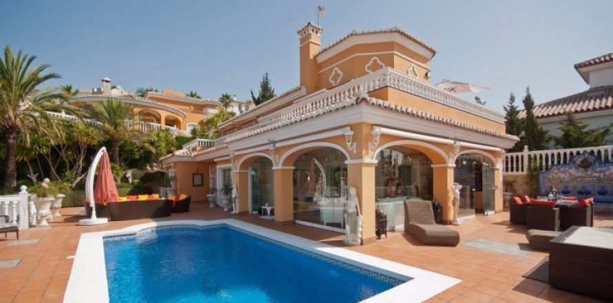 Māja Benahavis, Malaga, Spānijā 5 istabas, 456 m2 Nr. 23161