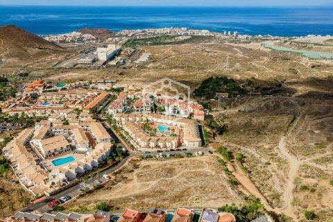 Land plot à vendre Arona, Tenerife, EspagneNo. 117355 - photo 1