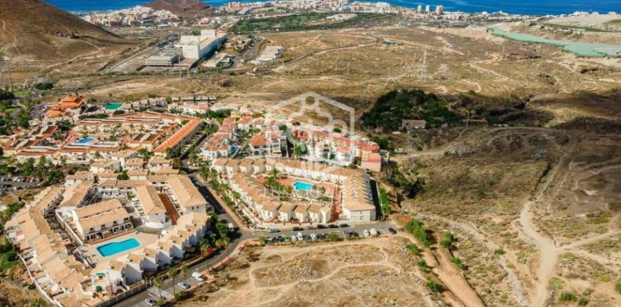 Land plot Arona, Tenerife, Espagne No. 117355