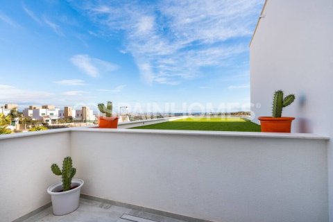 Villa en venta en Rojales, Alicante, España 4 dormitorios, 280 m2 No. 108387 - foto 13