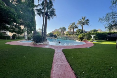 Bliźniak El Campello, Alicante, Hiszpania 4 sypialnie, 180 mkw. nr 118040 – zdjęcie 12