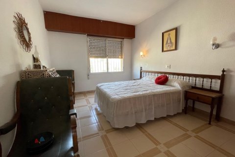 Продажа виллы в Бенидорм, Аликанте, Испания 5 спален, 280м2 №118034 - фото 7
