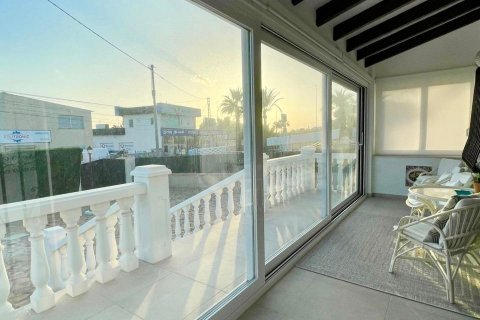 Продажа виллы в Бенидорм, Аликанте, Испания 3 спальни, 120м2 №118036 - фото 3